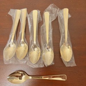 Gold Plain Design Demitasse Silver Plate Teaspoons Set of 6 NWTO